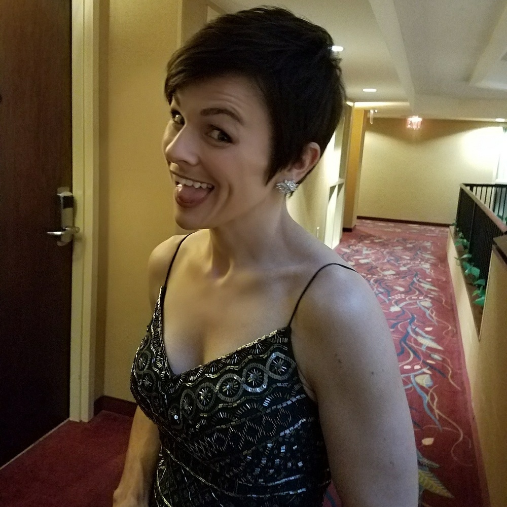 Meet your Posher, Amy